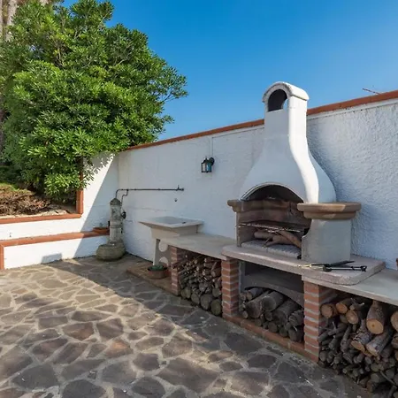 Villa Ripari Di Giobbe 6&2 *