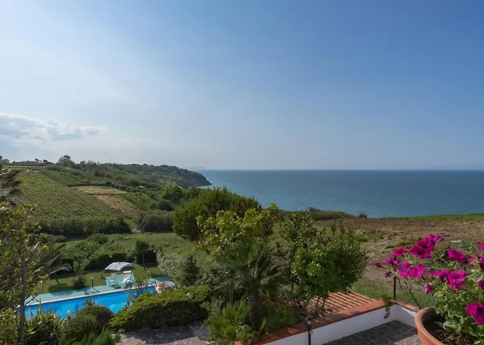 Ripari Di Giobbe 6&2, Emma Ортона