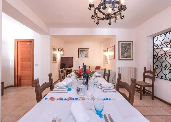 Ripari Di Giobbe 6&2, Emma Villa Ortona